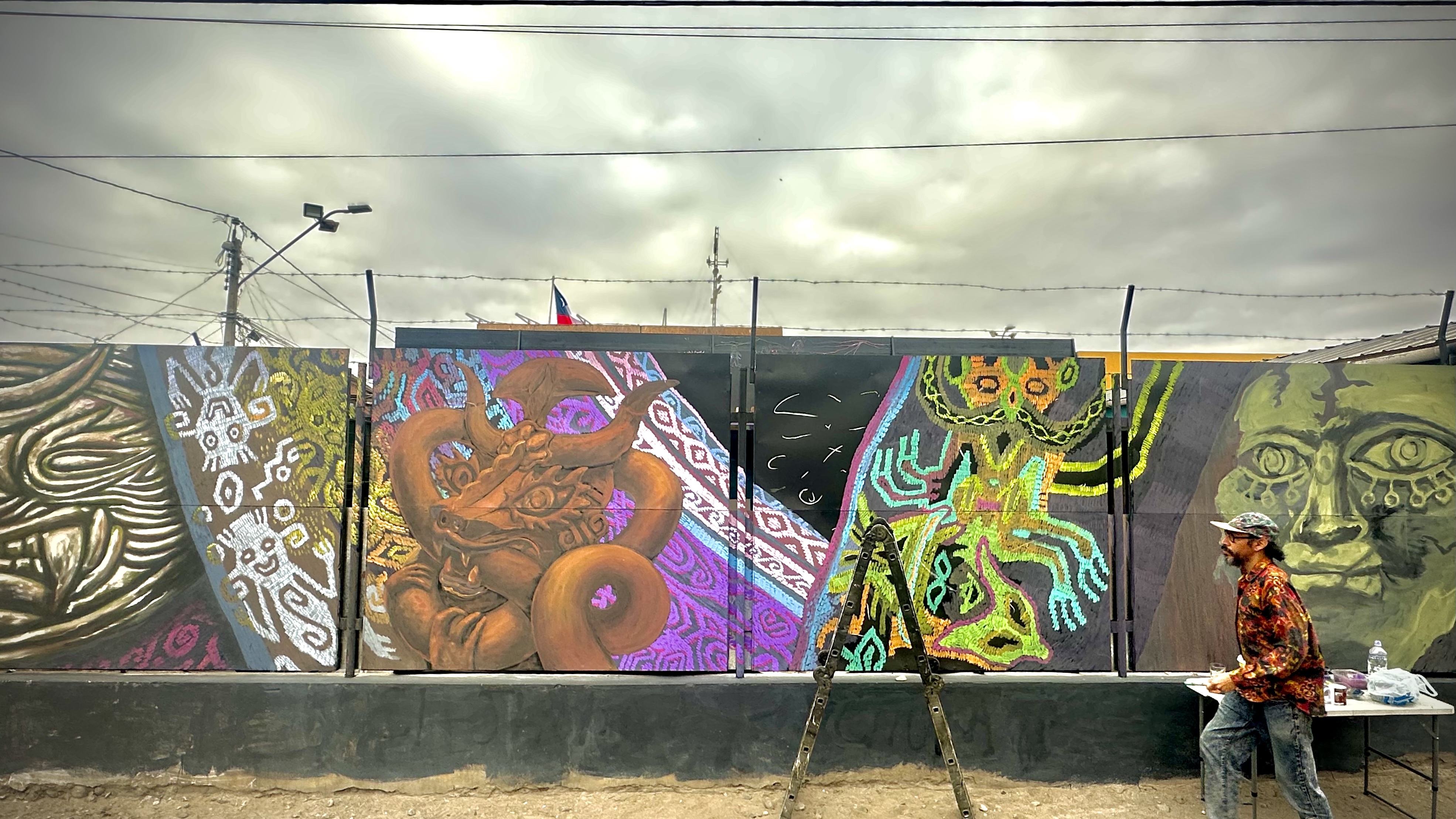 Fachadas del pasaje Cotacotani, Arica, antes de la intervención mural